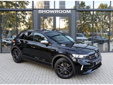 Volkswagen T-Roc 2.0 TSI R AKRAPOVIC BEATS KEYLESS PANO VOL