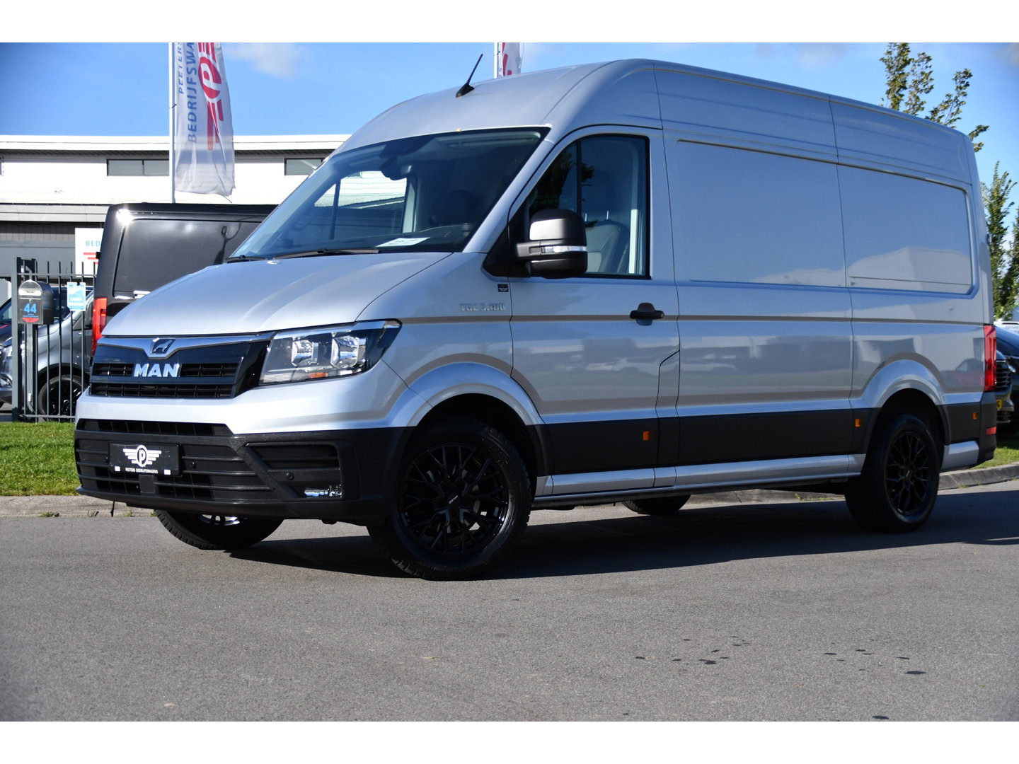 MAN TGE 3.180 35 2.0 L3H3 PB Edition Camera, Cruise, Carplay, 177pk, Leder, Multimedia, Automaat, Geveerde stoel, Uniek!
