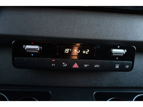 Mercedes-Benz Sprinter 319 3.0 CDI L4H2 PB Edition Adaptieve Cruise, Camera, LED, Carplay, 190pk, Standkachel, Stoelverwarming, Sensoren, 3500kg Trekhaak, Uniek! Extra lang, L4, Ultra lang