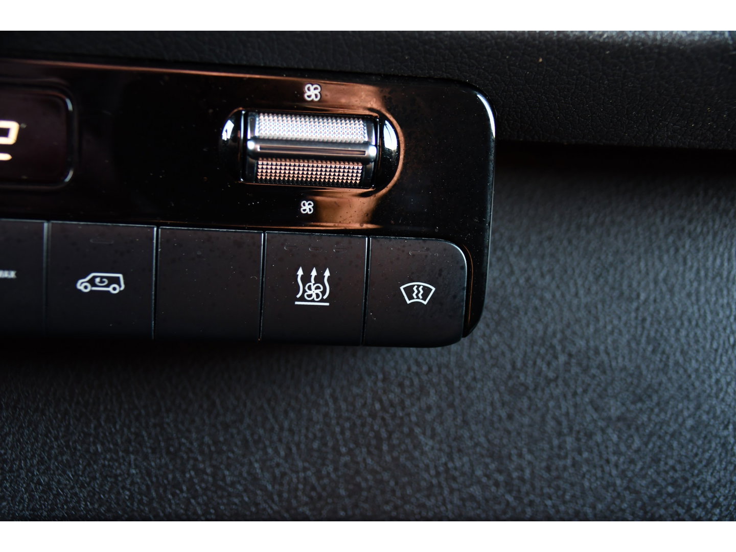 Mercedes-Benz Sprinter 319 3.0 CDI L4H2 PB Edition Adaptieve Cruise, Camera, LED, Carplay, 190pk, Standkachel, Stoelverwarming, Sensoren, 3500kg Trekhaak, Uniek! Extra lang, L4, Ultra lang