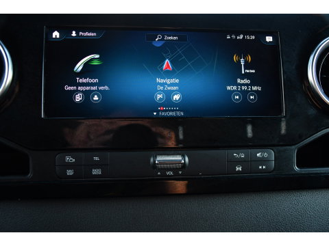 Mercedes-Benz Sprinter 319 3.0 CDI L4H2 PB Edition Adaptieve Cruise, Camera, LED, Carplay, 190pk, Standkachel, Stoelverwarming, Sensoren, 3500kg Trekhaak, Uniek! Extra lang, L4, Ultra lang