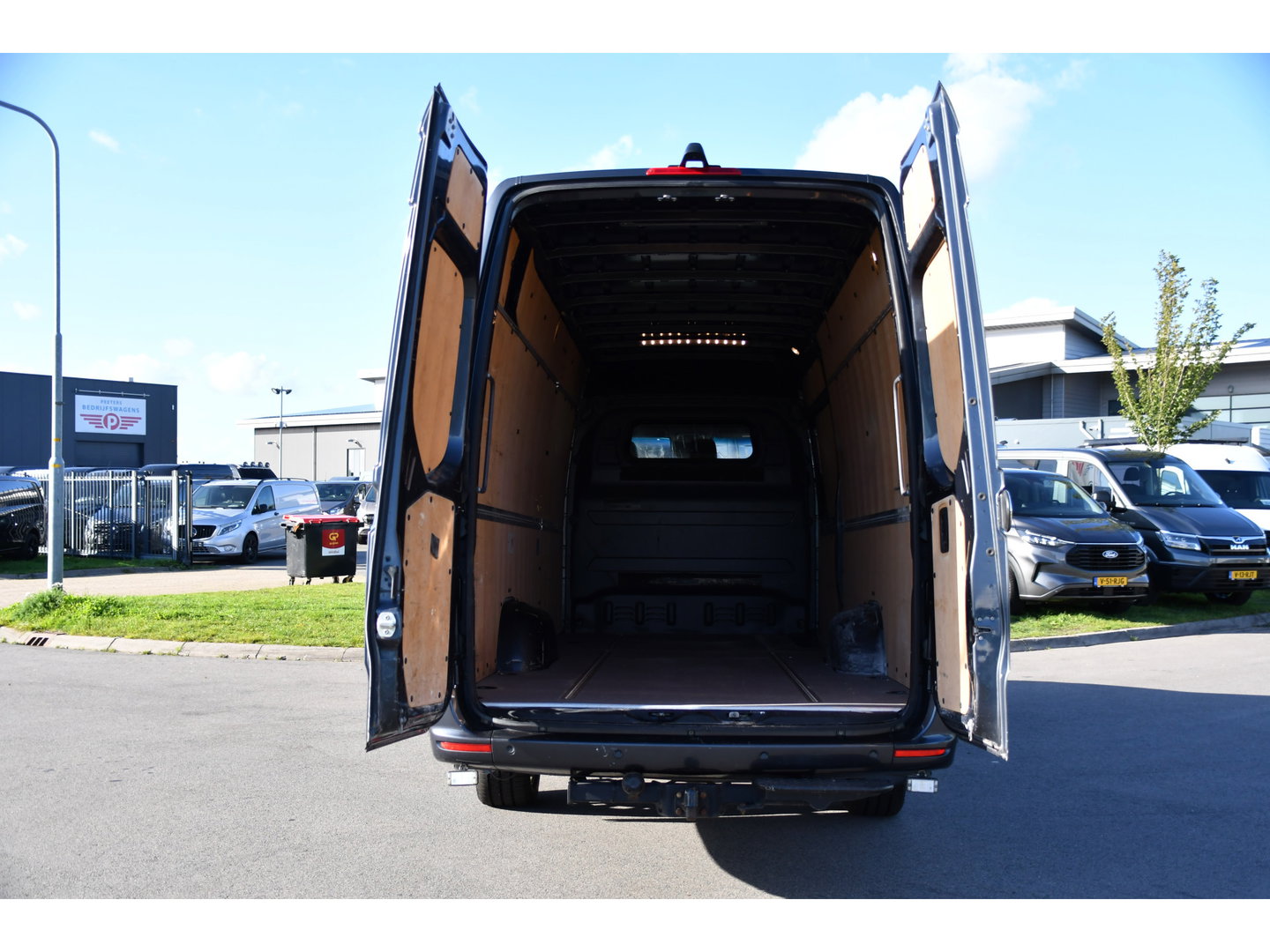 Mercedes-Benz Sprinter 319 3.0 CDI L4H2 PB Edition Adaptieve Cruise, Camera, LED, Carplay, 190pk, Standkachel, Stoelverwarming, Sensoren, 3500kg Trekhaak, Uniek! Extra lang, L4, Ultra lang