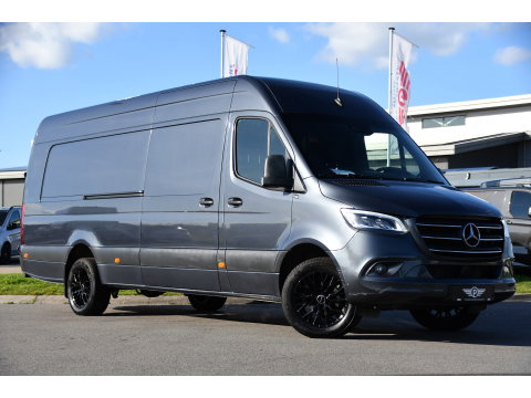 Mercedes-Benz Sprinter 319 3.0 CDI L4H2 PB Edition Adaptieve Cruise, Camera, LED, Carplay, 190pk, Standkachel, Stoelverwarming, Sensoren, 3500kg Trekhaak, Uniek! Extra lang, L4, Ultra lang
