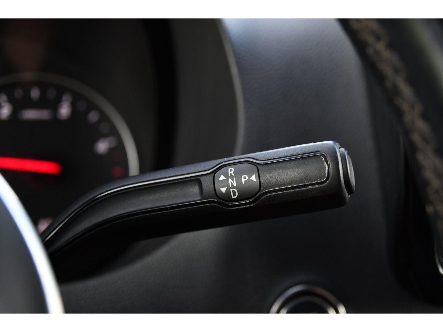 Mercedes-Benz Sprinter 319 1.9 CDI L2H2 RWD AMG Black Edition 360 Camera, Cruise, LED, 3500kg Trekhaak, Carplay, Leder, 10,5'' Mbux, 190pk, Automaat, NAVI, Uniek!