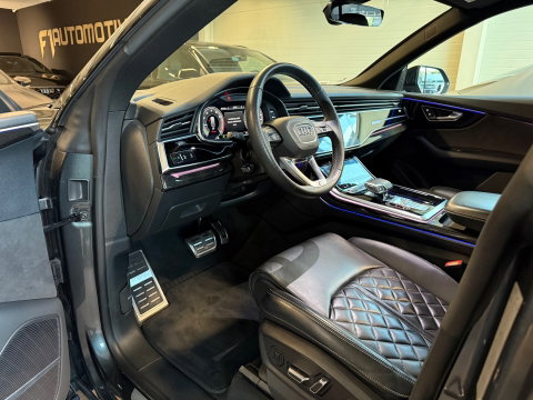 Audi Q8 60 TFSI e quattro S Line Pano|RS Seat|B&O|Trekhaak|Keyless