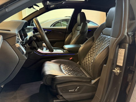 Audi Q8 60 TFSI e quattro S Line Pano|RS Seat|B&O|Trekhaak|Keyless