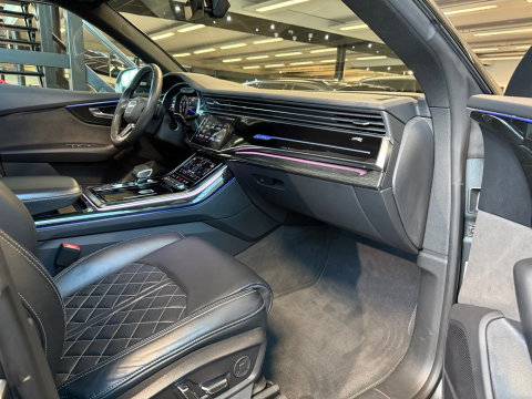 Audi Q8 60 TFSI e quattro S Line Pano|RS Seat|B&O|Trekhaak|Keyless