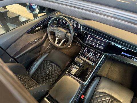 Audi Q8 60 TFSI e quattro S Line Pano|RS Seat|B&O|Trekhaak|Keyless