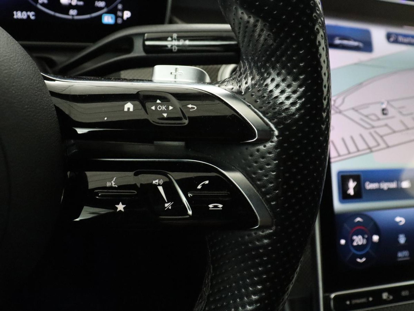 Mercedes-Benz C-Klasse Estate 300 e AMG Line | SOH 98,0% | Panoramadak | Leder | Memory | Stoelverwarming | Cruise control | 360 Camera | Sfeerverlichting | Carplay