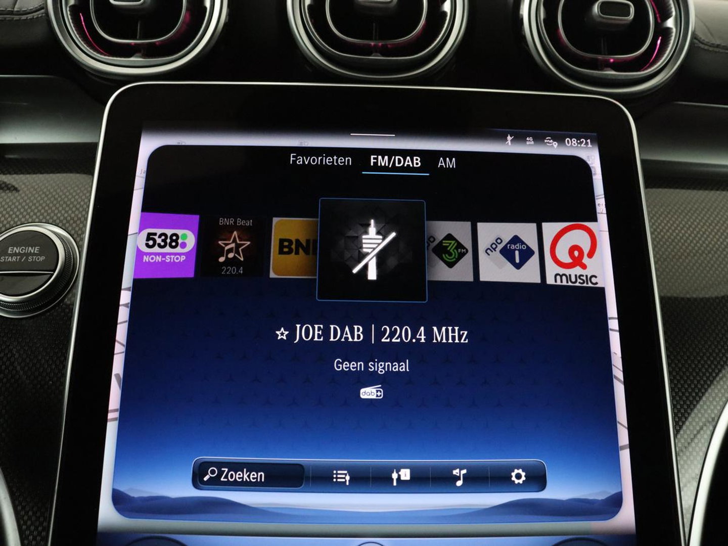 Mercedes-Benz C-Klasse Estate 300 e AMG Line | SOH 98,0% | Panoramadak | Leder | Memory | Stoelverwarming | Cruise control | 360 Camera | Sfeerverlichting | Carplay