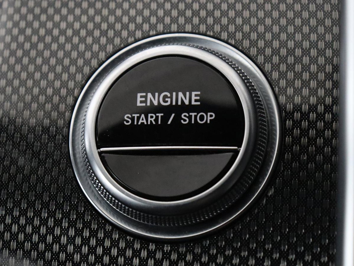 Mercedes-Benz C-Klasse Estate 300 e AMG Line | SOH 98,0% | Panoramadak | Leder | Memory | Stoelverwarming | Cruise control | 360 Camera | Sfeerverlichting | Carplay