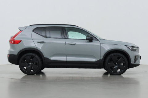 Volvo EX40 Twin Motor Plus Black Edition 82 kWh | 409 PK! | AWD | 360° Camera | Harman/Kardon | Stoel+Stuurverwarming | ACC