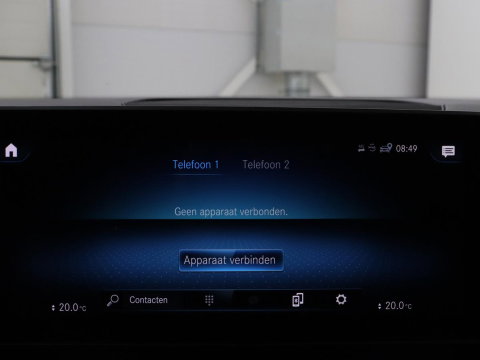 Mercedes-Benz GLB 200 Premium Plus | Half leder | Stoelverwarming | Cruise control | Trekhaak | Camera | Park assist | Sfeerverlichting | Navigatie | Bluetooth | Climate control