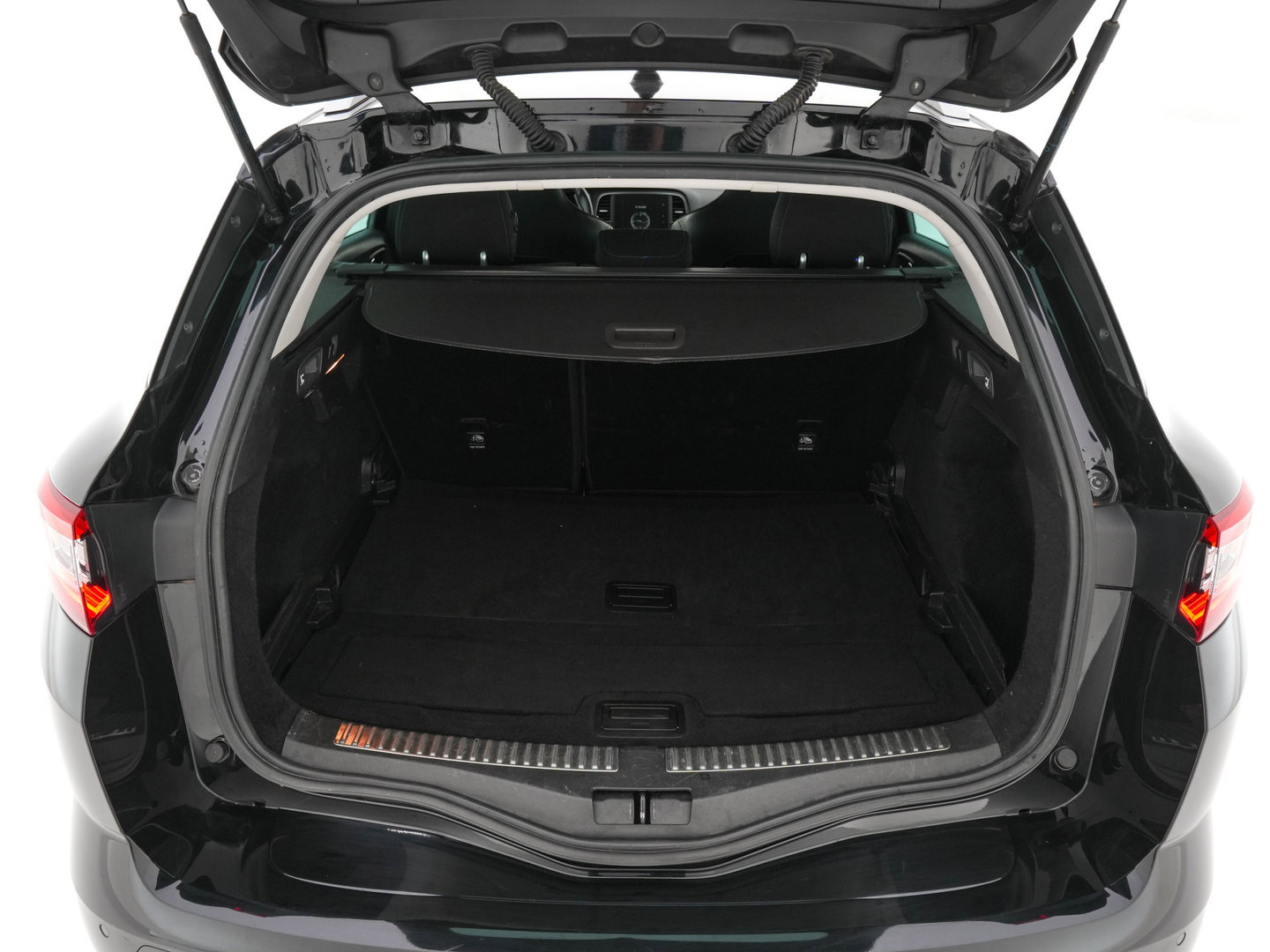 Renault Mégane Estate 1.6 TCe GT Aut. *FULL-LED | NAVI-FULLMAP | BOSE-SOUND | DIGI-COCKPIT | SPORT-SEATS | SHIFT-PADDLES | DAB+ | KEYLESS | PRIVACY-GLASS | ECC | PDC | CRUISE | 18''ALU*