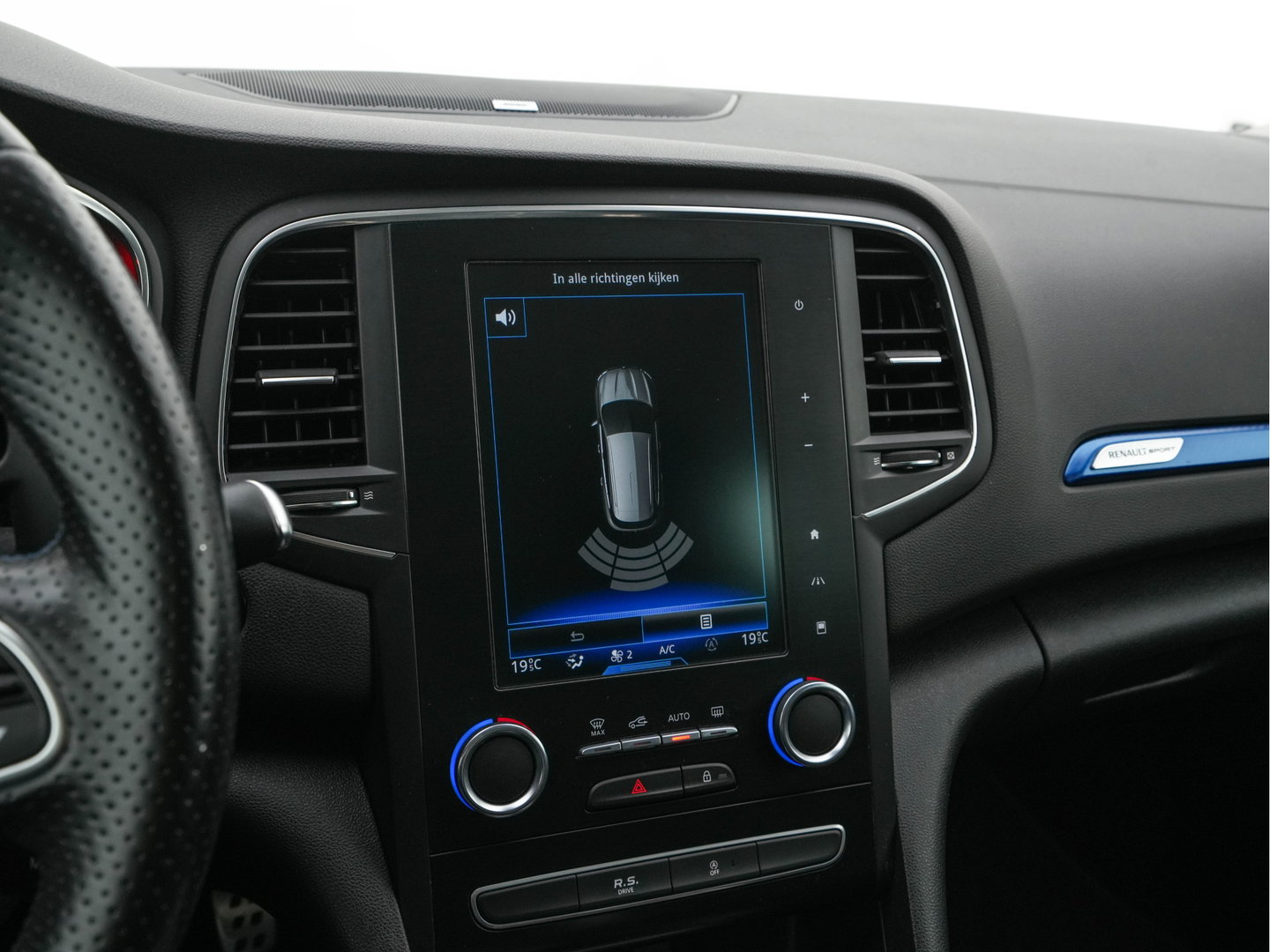 Renault Mégane Estate 1.6 TCe GT Aut. *FULL-LED | NAVI-FULLMAP | BOSE-SOUND | DIGI-COCKPIT | SPORT-SEATS | SHIFT-PADDLES | DAB+ | KEYLESS | PRIVACY-GLASS | ECC | PDC | CRUISE | 18''ALU*