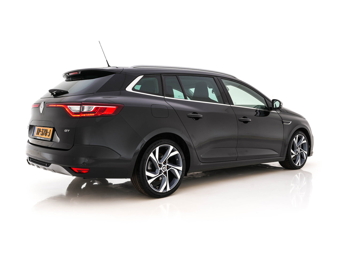 Renault Mégane Estate 1.6 TCe GT Aut. *FULL-LED | NAVI-FULLMAP | BOSE-SOUND | DIGI-COCKPIT | SPORT-SEATS | SHIFT-PADDLES | DAB+ | KEYLESS | PRIVACY-GLASS | ECC | PDC | CRUISE | 18''ALU*