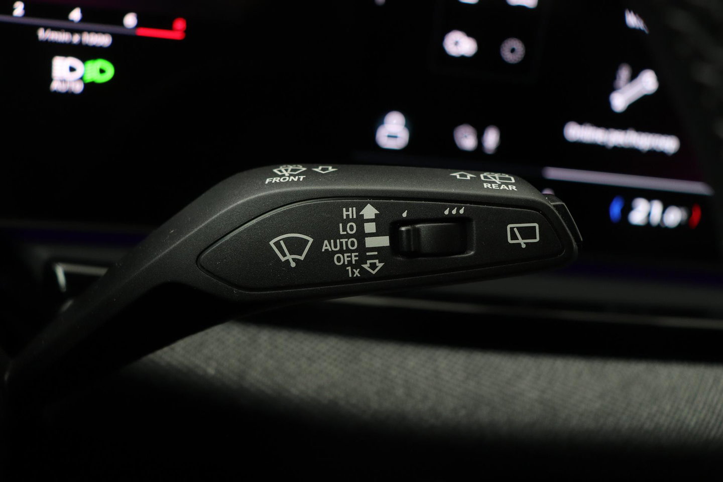 Audi A5 2.0 TFSI S Edition | ACC | Keyless | Camera | Stoelverwarming | Getint glas | Sportonderstel | 19 Inch