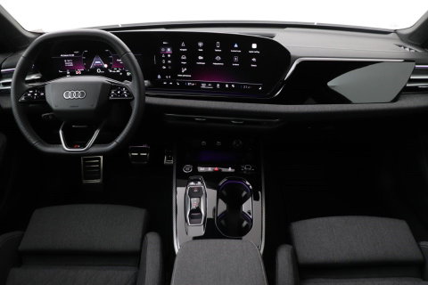 Audi A5 2.0 TFSI S Edition | ACC | Keyless | Camera | Stoelverwarming | Getint glas | Sportonderstel | 19 Inch