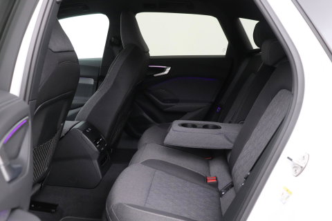 Audi A5 2.0 TFSI S Edition | ACC | Keyless | Camera | Stoelverwarming | Getint glas | Sportonderstel | 19 Inch