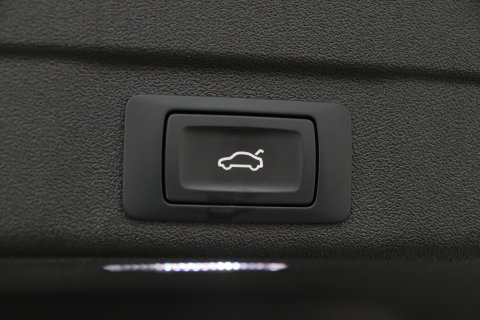 Audi A5 2.0 TFSI S Edition | ACC | Keyless | Camera | Stoelverwarming | Getint glas | Sportonderstel | 19 Inch