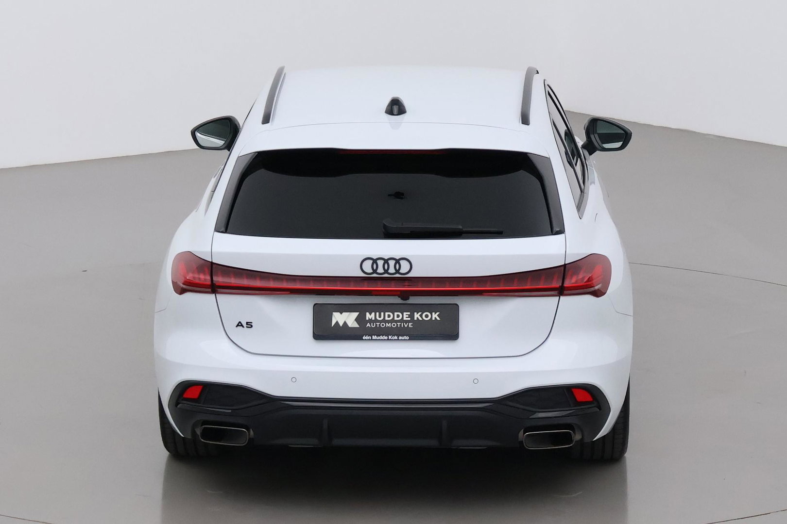 Audi A5 2.0 TFSI S Edition | ACC | Keyless | Camera | Stoelverwarming | Getint glas | Sportonderstel | 19 Inch