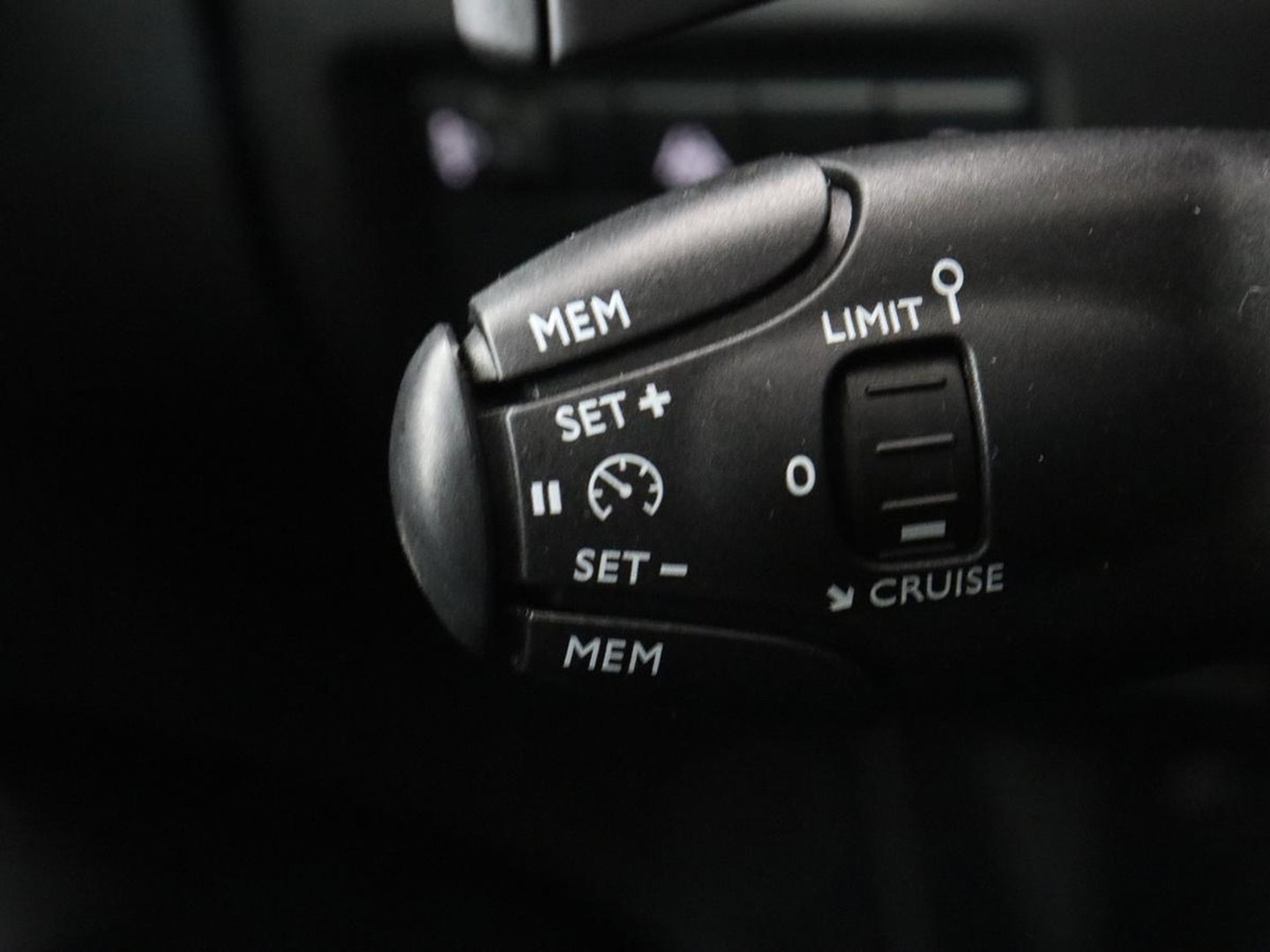 Citroën C5 Aircross 1.6 Plug-in Hybrid 225 Feel | SOH 93,2% | Half leder | Cruise control | Camera | Park assist | Carplay | Climate control | Full LED