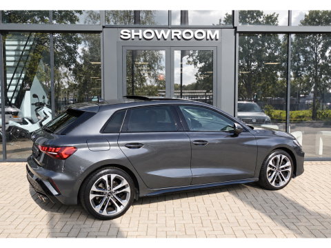 Audi S3 Sportback 2.0 TFSI S3 quattro PANO KEYLESS CARPLAY