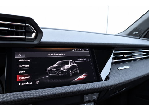Audi S3 Sportback 2.0 TFSI S3 quattro PANO KEYLESS CARPLAY