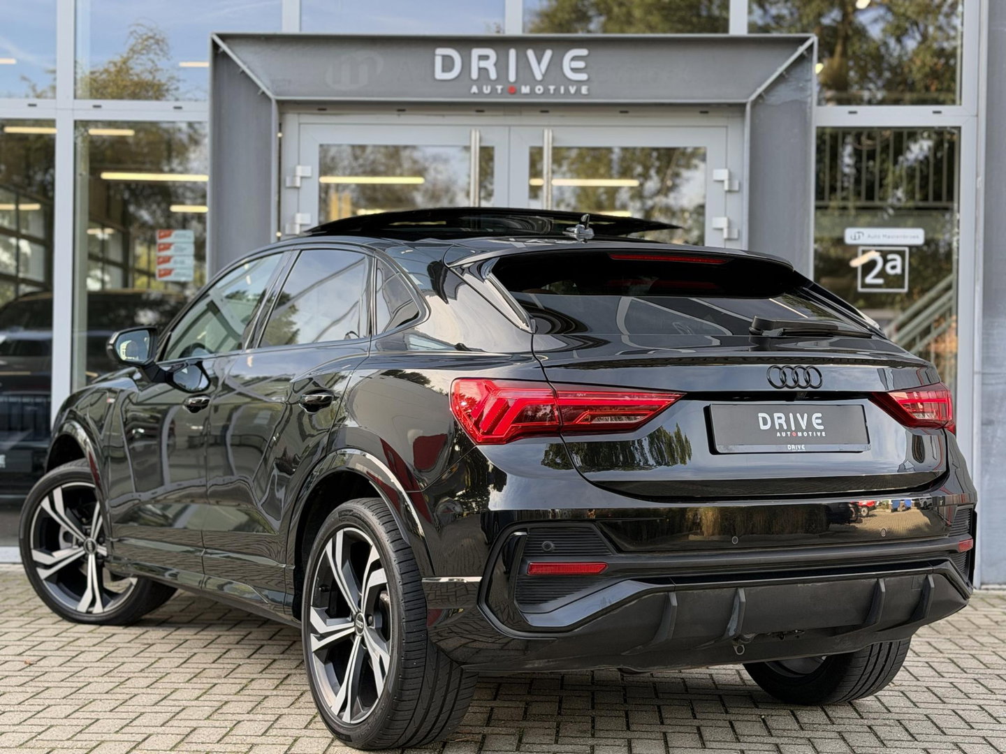 Audi Q3 Sportback 45 TFSI e S-Line |Pano|Leer|Memory|Sfeer|20"|Trekhaak|Optiek Zwart Plus