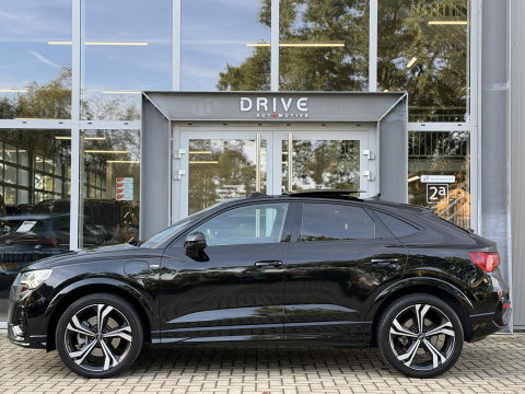 Audi Q3 Sportback 45 TFSI e S-Line |Pano|Leer|Memory|Sfeer|20"|Trekhaak|Optiek Zwart Plus