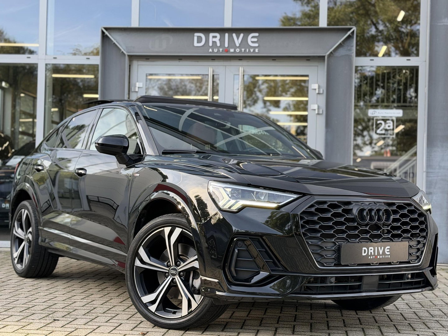 Audi Q3 Sportback 45 TFSI e S-Line |Pano|Leer|Memory|Sfeer|20"|Trekhaak|Optiek Zwart Plus
