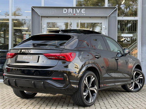 Audi Q3 Sportback 45 TFSI e S-Line |Pano|Leer|Memory|Sfeer|20"|Trekhaak|Optiek Zwart Plus