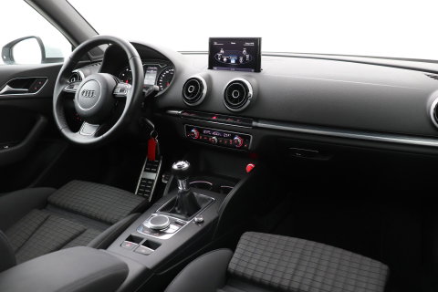 Audi A3 Cabriolet 1.4 TFSI Pro Line S | Stoelverwarming | Xenon Plus | Sportstoelen | Cruise Control | DAB+ | Audi Drive Select | 18 Inch