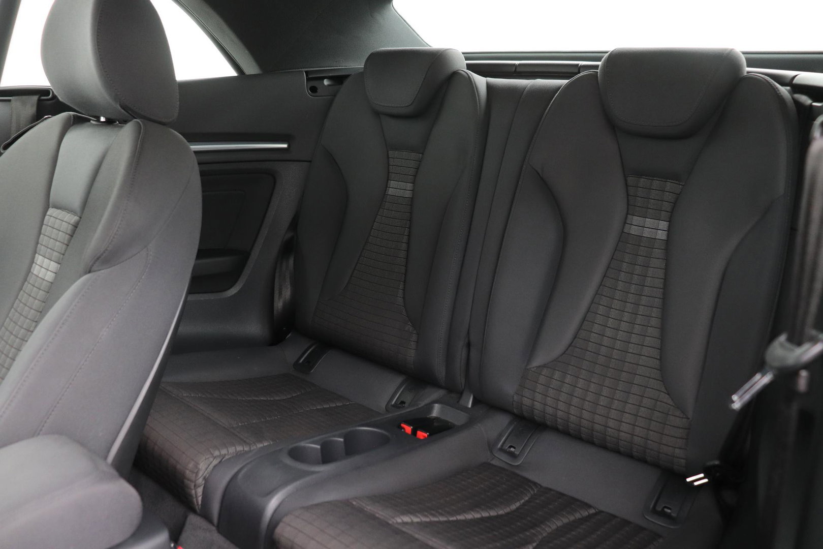 Audi A3 Cabriolet 1.4 TFSI Pro Line S | Stoelverwarming | Xenon Plus | Sportstoelen | Cruise Control | DAB+ | Audi Drive Select | 18 Inch