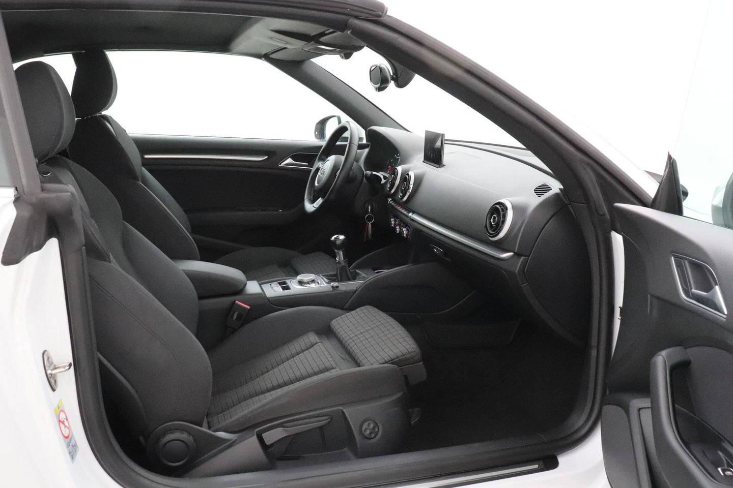 Audi A3 Cabriolet 1.4 TFSI Pro Line S | Stoelverwarming | Xenon Plus | Sportstoelen | Cruise Control | DAB+ | Audi Drive Select | 18 Inch