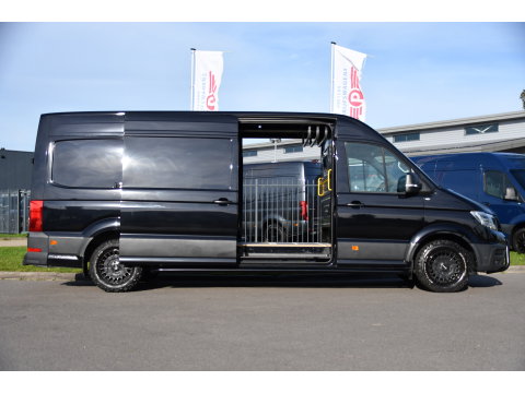 Volkswagen Crafter 35 2.0 TDI L4H3 4Motion Black Edition Full Options! Camera, Adaptieve Cruise, Carplay, 2 x Schuifdeur, LED, Automaat, Dodehoek, Uniek!