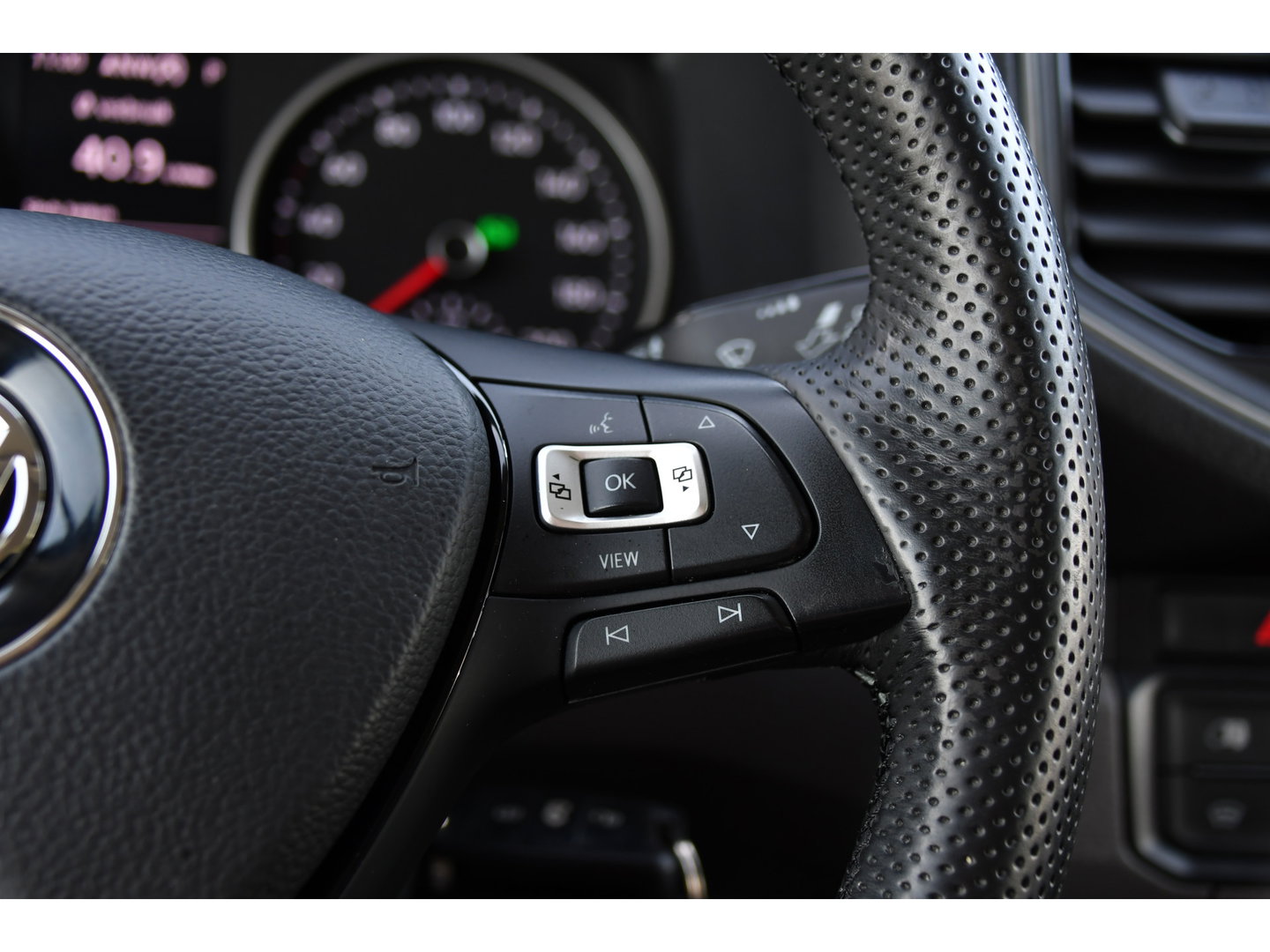 Volkswagen Crafter 35 2.0 TDI L4H3 4Motion Black Edition Full Options! Camera, Adaptieve Cruise, Carplay, 2 x Schuifdeur, LED, Automaat, Dodehoek, Uniek!