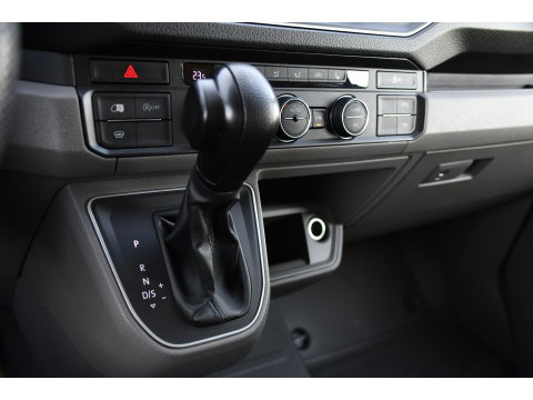 Volkswagen Crafter 35 2.0 TDI L4H3 4Motion Black Edition Full Options! Camera, Adaptieve Cruise, Carplay, 2 x Schuifdeur, LED, Automaat, Dodehoek, Uniek!