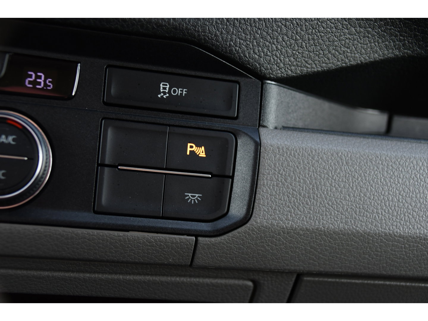 Volkswagen Crafter 35 2.0 TDI L4H3 4Motion Black Edition Full Options! Camera, Adaptieve Cruise, Carplay, 2 x Schuifdeur, LED, Automaat, Dodehoek, Uniek!