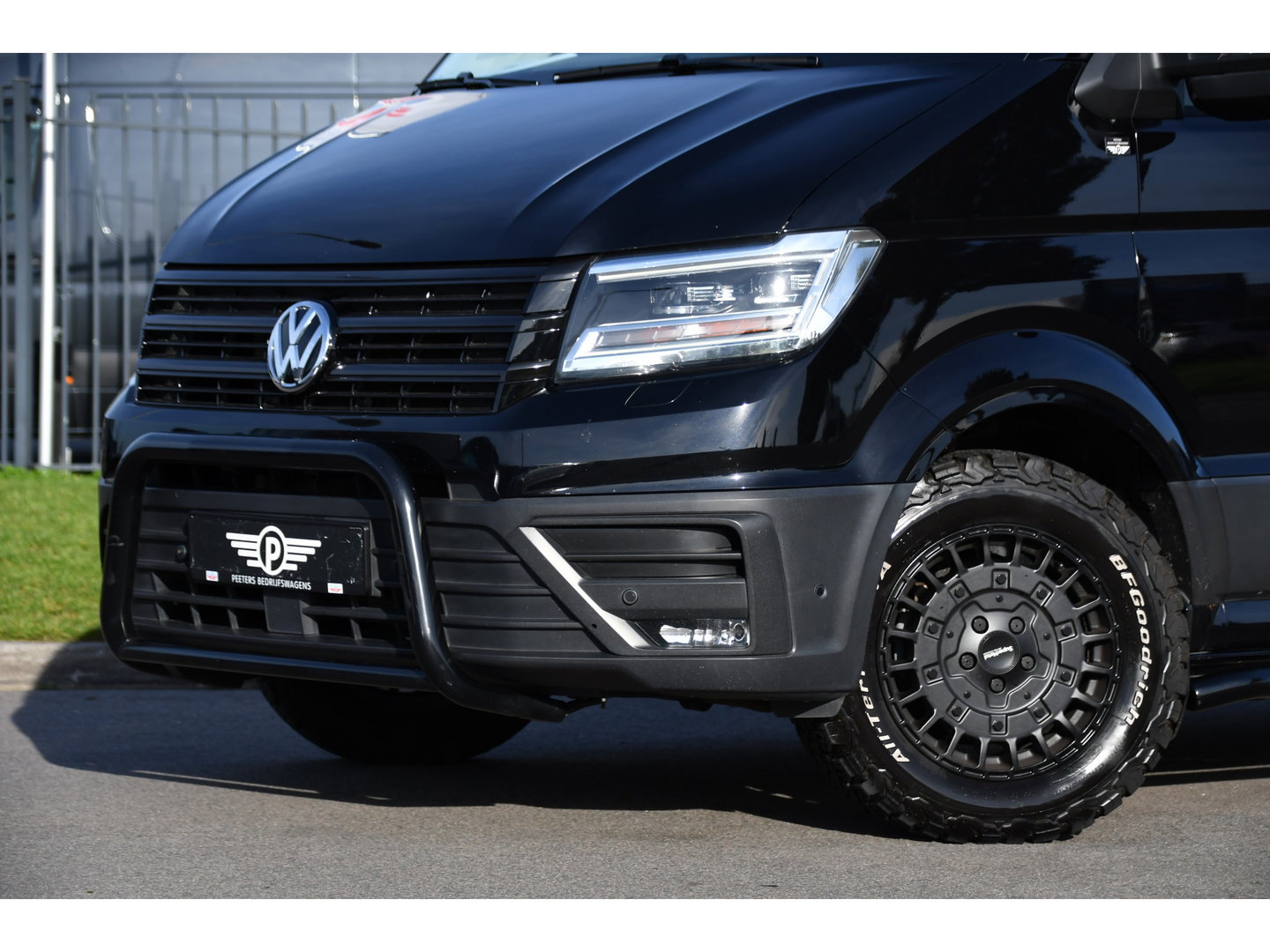 Volkswagen Crafter 35 2.0 TDI L4H3 4Motion Black Edition Full Options! Camera, Adaptieve Cruise, Carplay, 2 x Schuifdeur, LED, Automaat, Dodehoek, Uniek!