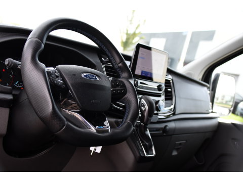 Ford Transit Custom 320 2.0 TDCI L1H1 DC MS-RT Black Edition Adaptieve Cruise, Camera, Carplay, 170pk, 2 x Schuifdeur, Automaat, LED, Stoelverwarming, Leder, Uniek!