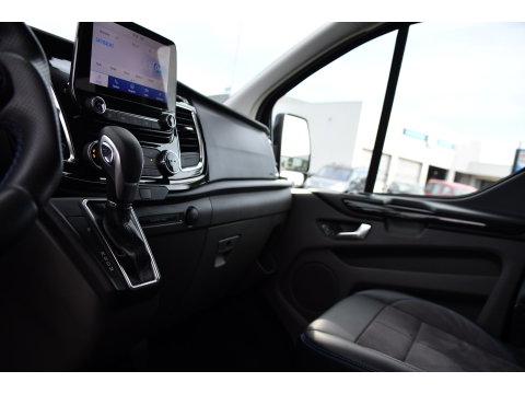 Ford Transit Custom 320 2.0 TDCI L1H1 DC MS-RT Black Edition Adaptieve Cruise, Camera, Carplay, 170pk, 2 x Schuifdeur, Automaat, LED, Stoelverwarming, Leder, Uniek!