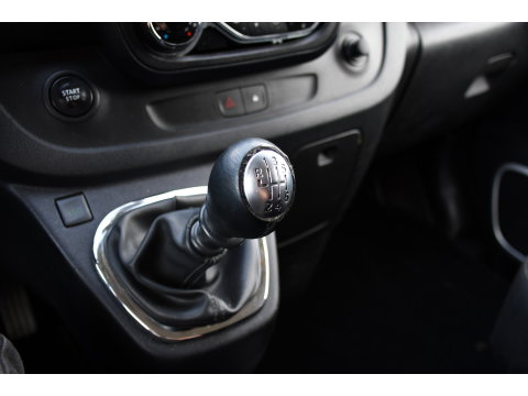 Opel Vivaro 1.6 CDTI L2H1 DC Sport EcoFlex MARGE! Camera, Cruise, 140pk Multimedia, Stoelverwarming, Trekhaak, Clima, Uniek!