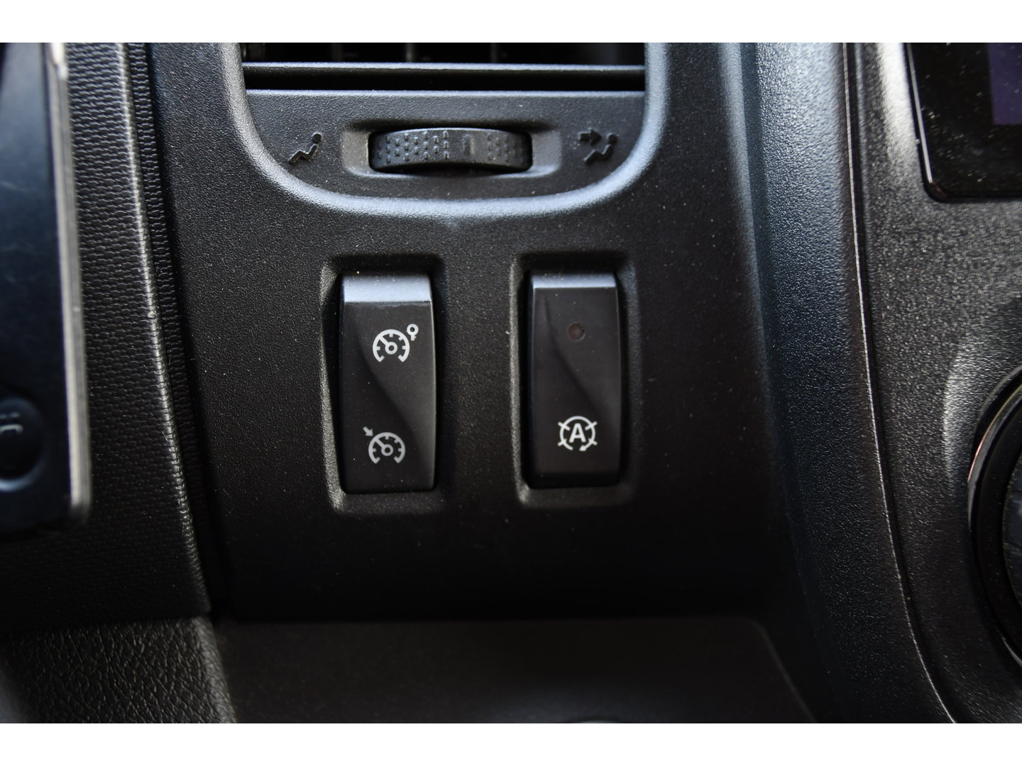 Opel Vivaro 1.6 CDTI L2H1 DC Sport EcoFlex MARGE! Camera, Cruise, 140pk Multimedia, Stoelverwarming, Trekhaak, Clima, Uniek!
