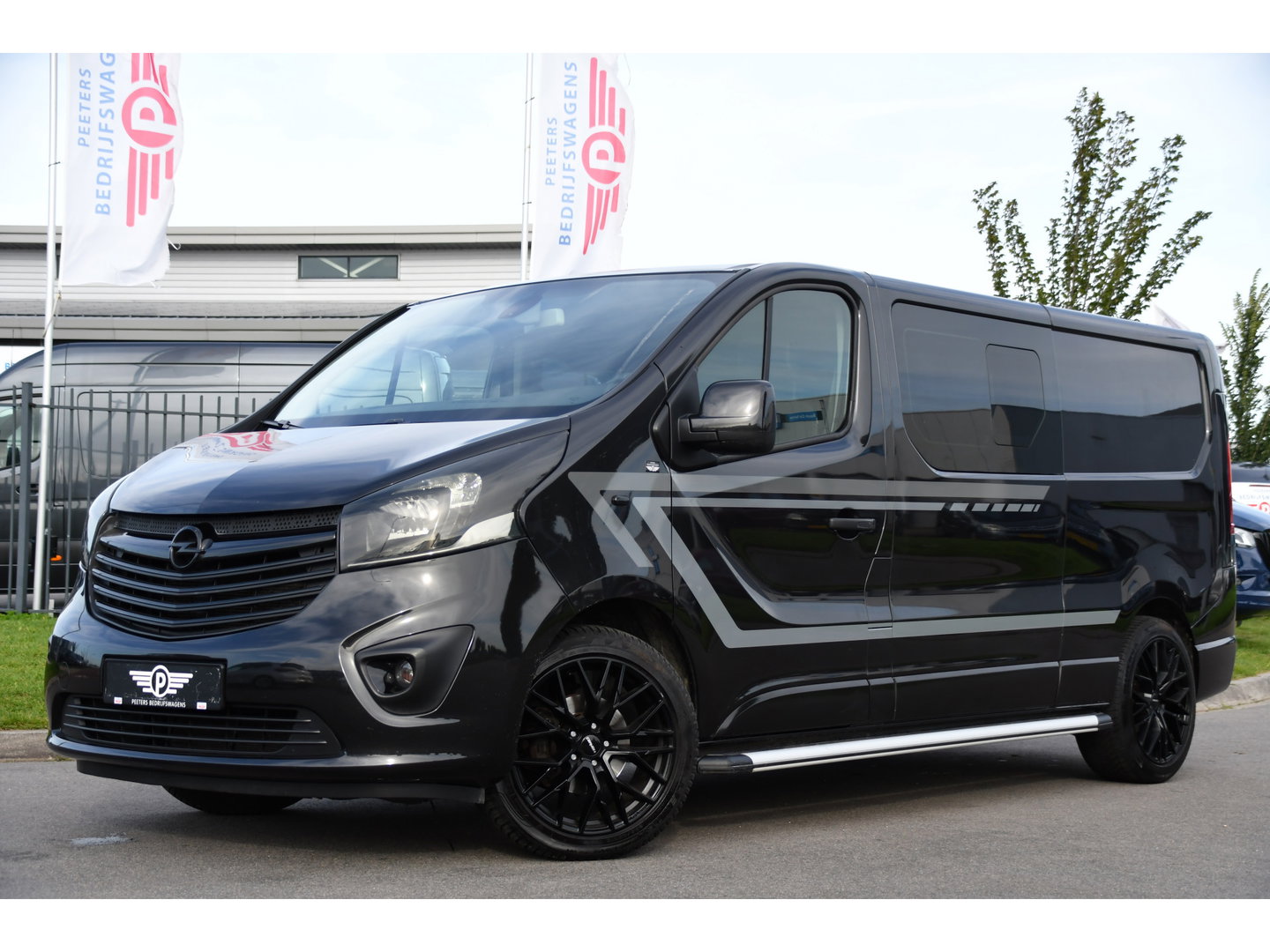 Opel Vivaro 1.6 CDTI L2H1 DC Sport EcoFlex MARGE! Camera, Cruise, 140pk Multimedia, Stoelverwarming, Trekhaak, Clima, Uniek!