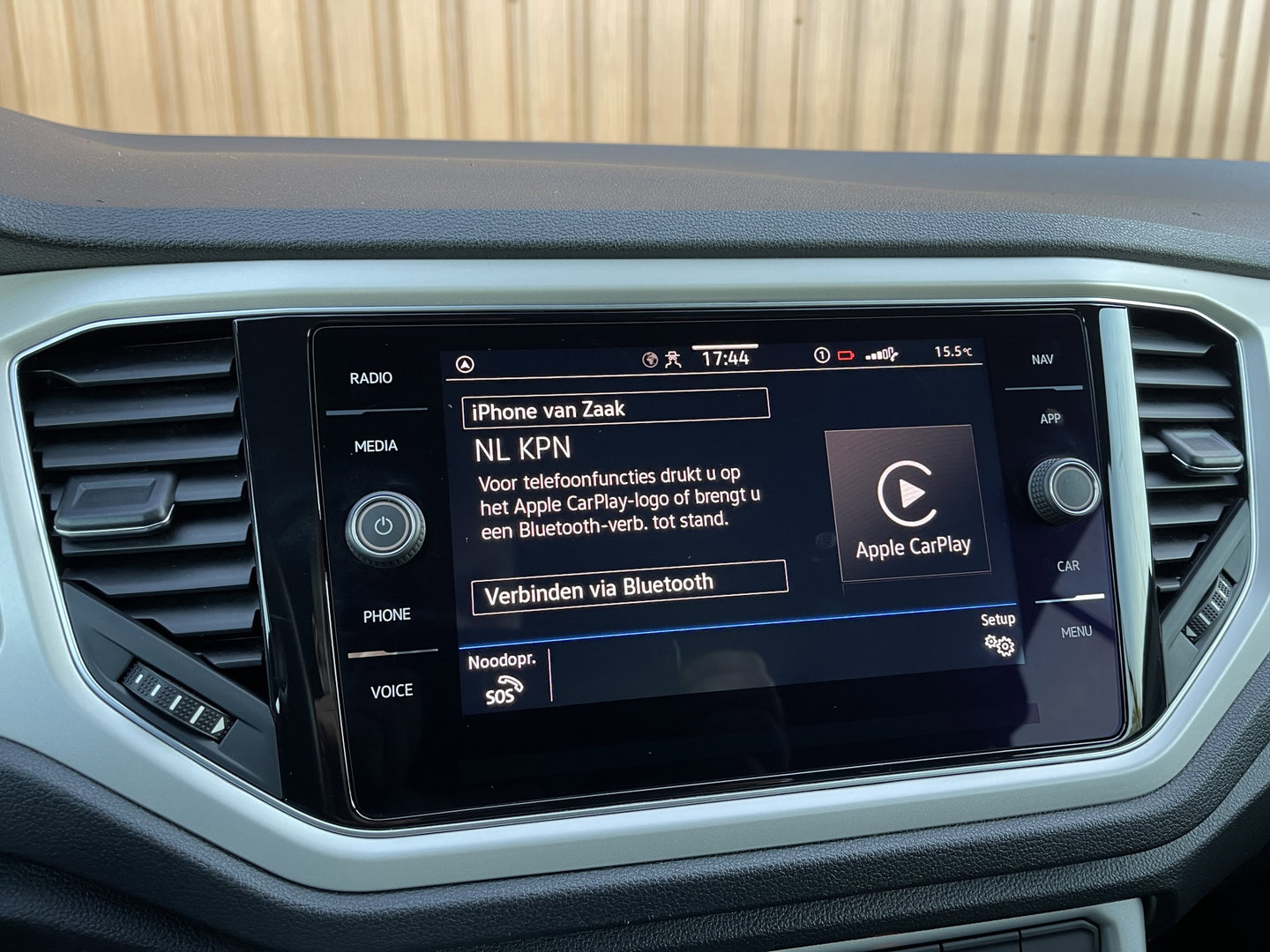 Volkswagen T-Roc Cabrio 1.0 TSI Style | Draadloze Apple Carplay | Beats Audio | Dealer Onderhouden | DAB | Trekhaak | Adaptieve Cruise Control |