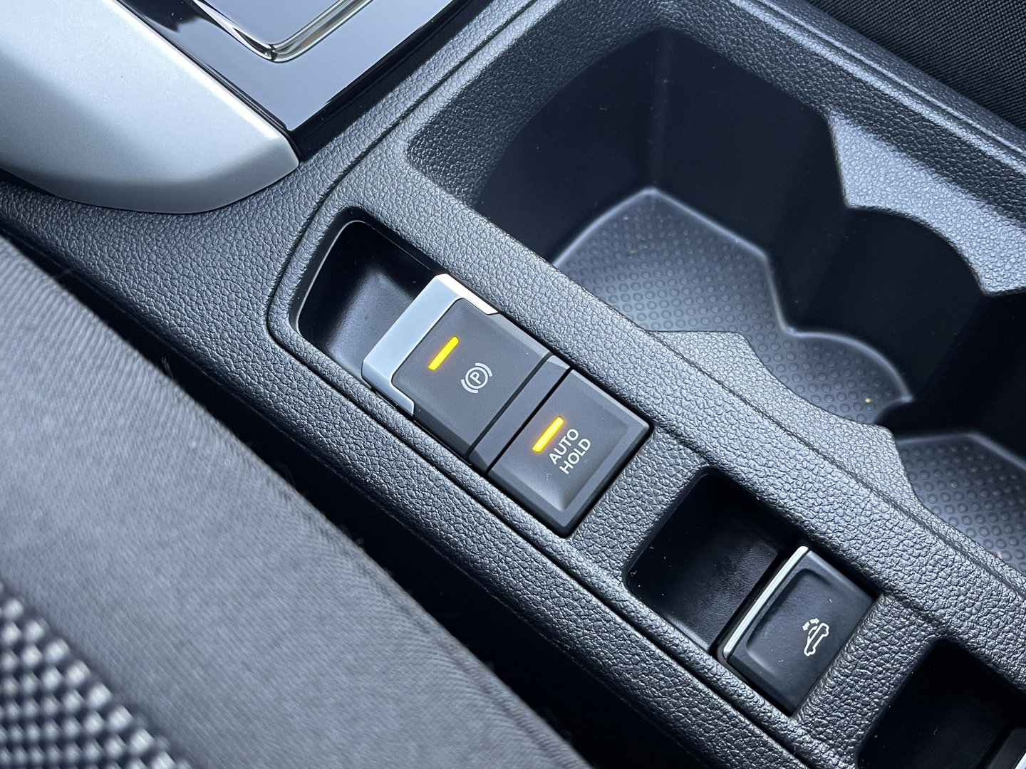 Volkswagen T-Roc Cabrio 1.0 TSI Style | Draadloze Apple Carplay | Beats Audio | Dealer Onderhouden | DAB | Trekhaak | Adaptieve Cruise Control |