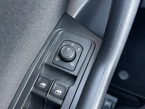 Volkswagen T-Roc Cabrio 1.0 TSI Style | Draadloze Apple Carplay | Beats Audio | Dealer Onderhouden | DAB | Trekhaak | Adaptieve Cruise Control |