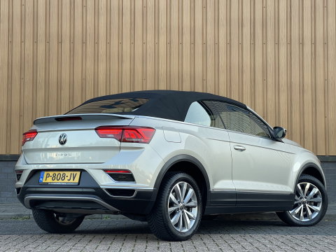 Volkswagen T-Roc Cabrio 1.0 TSI Style | Draadloze Apple Carplay | Beats Audio | Dealer Onderhouden | DAB | Trekhaak | Adaptieve Cruise Control |