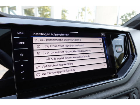Volkswagen Taigo 1.5 TSI R-Line PANO KEYLESS CAM